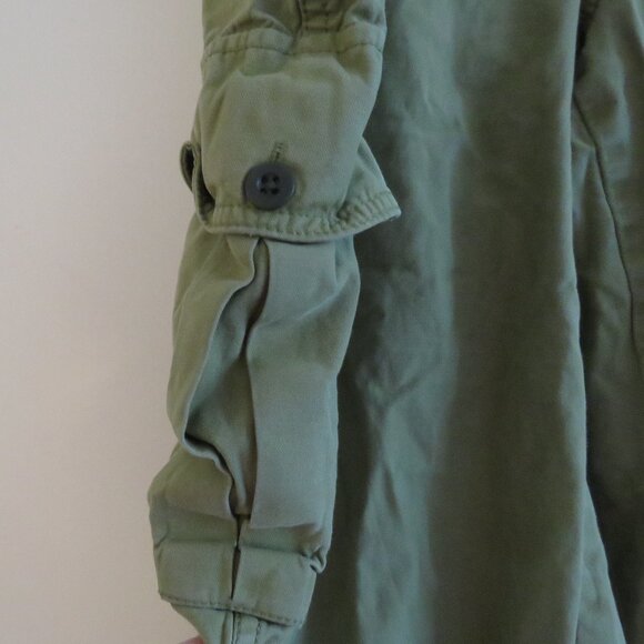 MADEWELL Plus Garment-Dyed Low-Slung Straight Cargo Pants in Classic Olive 18W - Picture 6 of 13
